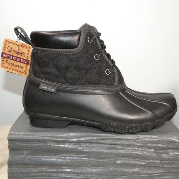 NiB Skechers Pond-Lil Puddles-Mid Quilted Lace Up Duck Boot 8 Black/Black - Picture 1 of 11
